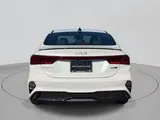 2023 Kia Forte photo 4