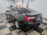2012 Toyota Camry photo 8