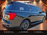 2022 Ford Expedition photo 3