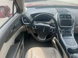 2019 Lincoln Nautilus photo 11