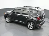 2023 Jeep Renegade photo 46