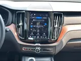 2023 Volvo XC60 photo 19