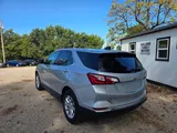 2020 Chevrolet Equinox photo 3