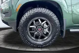 2026 Nissan Frontier photo 13