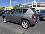2014 Jeep Compass photo 4
