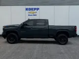 2026 Chevrolet Silverado 2500HD photo 2