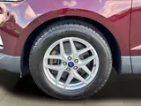 2022 Ford Edge photo 37