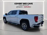 2026 GMC Sierra 1500 photo 7