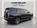 2019 GMC Yukon photo 9