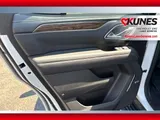 2024 Chevrolet Tahoe photo 20