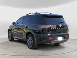 2026 Nissan Pathfinder photo 3