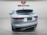 2023 Jaguar F-PACE photo 3