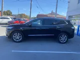 2023 Buick Enclave photo 2
