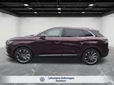2023 Lincoln Nautilus photo 2