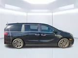 2023 Honda Odyssey photo 2