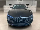 2023 Maserati Levante photo 9
