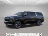 2026 Chevrolet Suburban photo 2