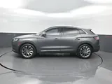 2023 Lincoln Nautilus photo 2