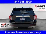 2023 Ford Explorer photo 9