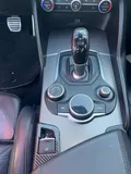 2017 Alfa Romeo Giulia photo 7