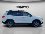 2021 Honda Passport photo 8