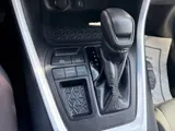2022 Toyota RAV4 photo 22