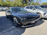 2013 Dodge Challenger photo 2