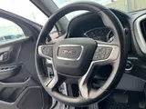2022 GMC Terrain photo 8