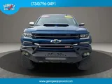 2018 Chevrolet Silverado 1500 photo 2