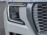2023 GMC Yukon XL photo 10