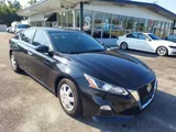 2019 Nissan Altima photo 8