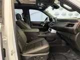 2023 GMC Yukon XL photo 28