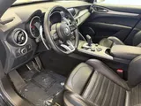 2022 Alfa Romeo Stelvio photo 15