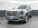 2023 GMC Yukon photo 3