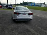 2021 Nissan Altima photo 15