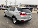 2019 Chevrolet Equinox photo 3