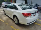 2013 Chevrolet Cruze photo 7