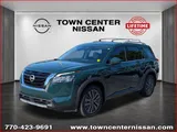2024 Nissan Pathfinder photo 3
