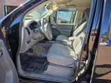 2017 Nissan Frontier photo 10