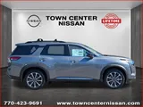 2026 Nissan Pathfinder photo 8
