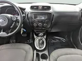 2016 Kia Soul photo 10
