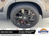 2023 Volkswagen Taos photo 4