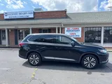 2019 Mitsubishi Outlander photo 3