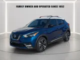 2018 Nissan Kicks photo 2