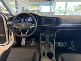 2023 Volkswagen Jetta photo 24