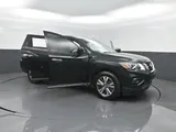 2020 Nissan Pathfinder photo 32