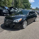 2017 Buick Regal photo 1