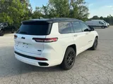 2023 Jeep Grand Cherokee L photo 5
