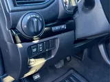 2023 Nissan Titan photo 14