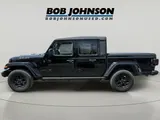 2022 Jeep Gladiator photo 7